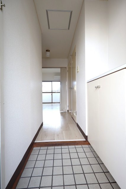 【レジデンスSORIの玄関】