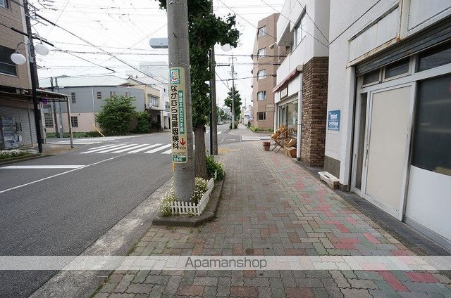 その他　前面道路（その他）まで5m