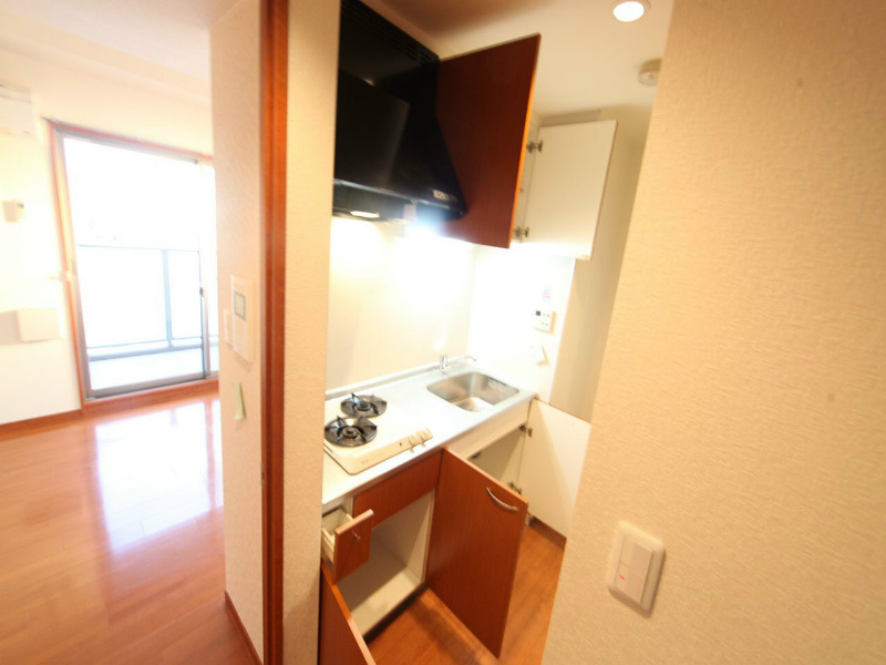 キッチン　システムキッチン（ガス2口コンロ付）