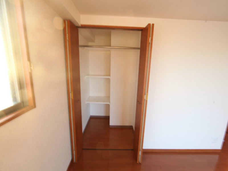 収納　クローゼット（収納充実してます）