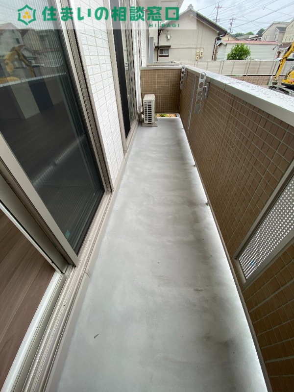 バルコニー　同型