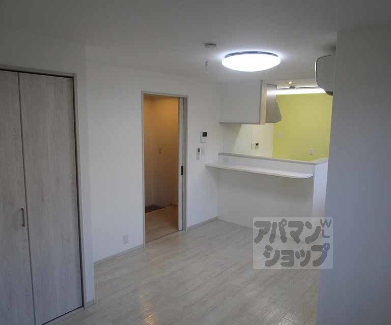 居室・リビング　１０９号室の写真です。