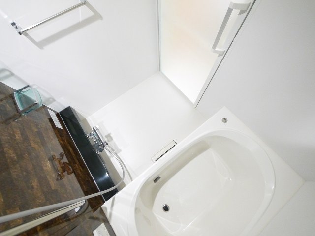 バス・シャワールーム　きれいなお風呂です