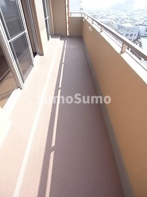 バルコニー　落ち着いた時間を過ごせるバルコニーです