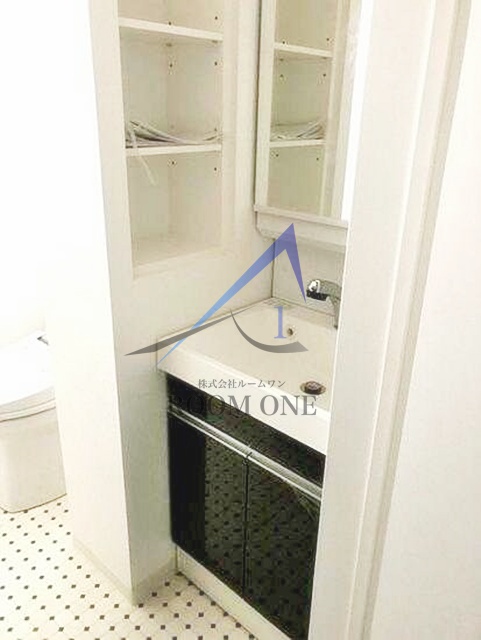 洗面設備　洗面台です。