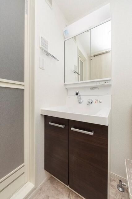 洗面設備　※別部屋参考写真