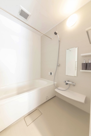 バス・シャワールーム　一日の疲れはこちらで癒やして下さい