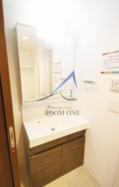 洗面設備　洗面台です。