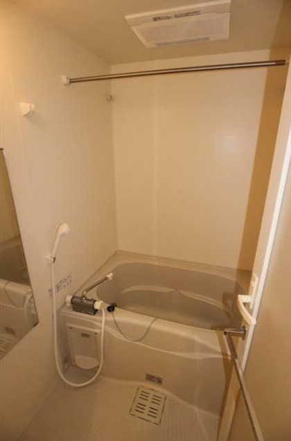 バス・シャワールーム　浴室乾燥機。