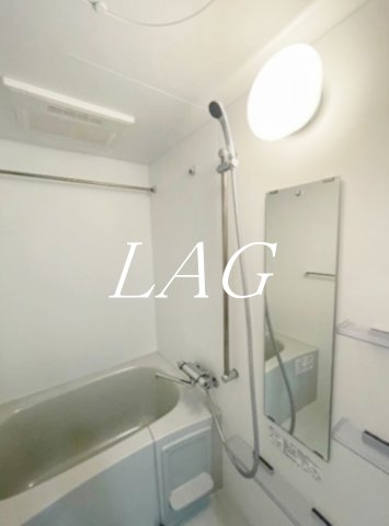 バス・シャワールーム　お風呂です。