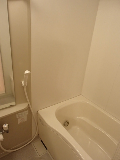 バス・シャワールーム　バスルーム