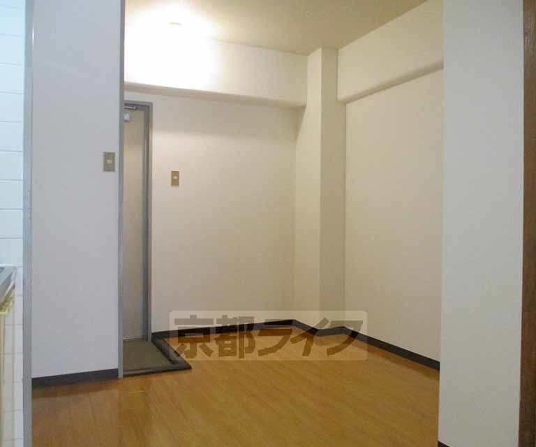 居室・リビング　キッチンです。