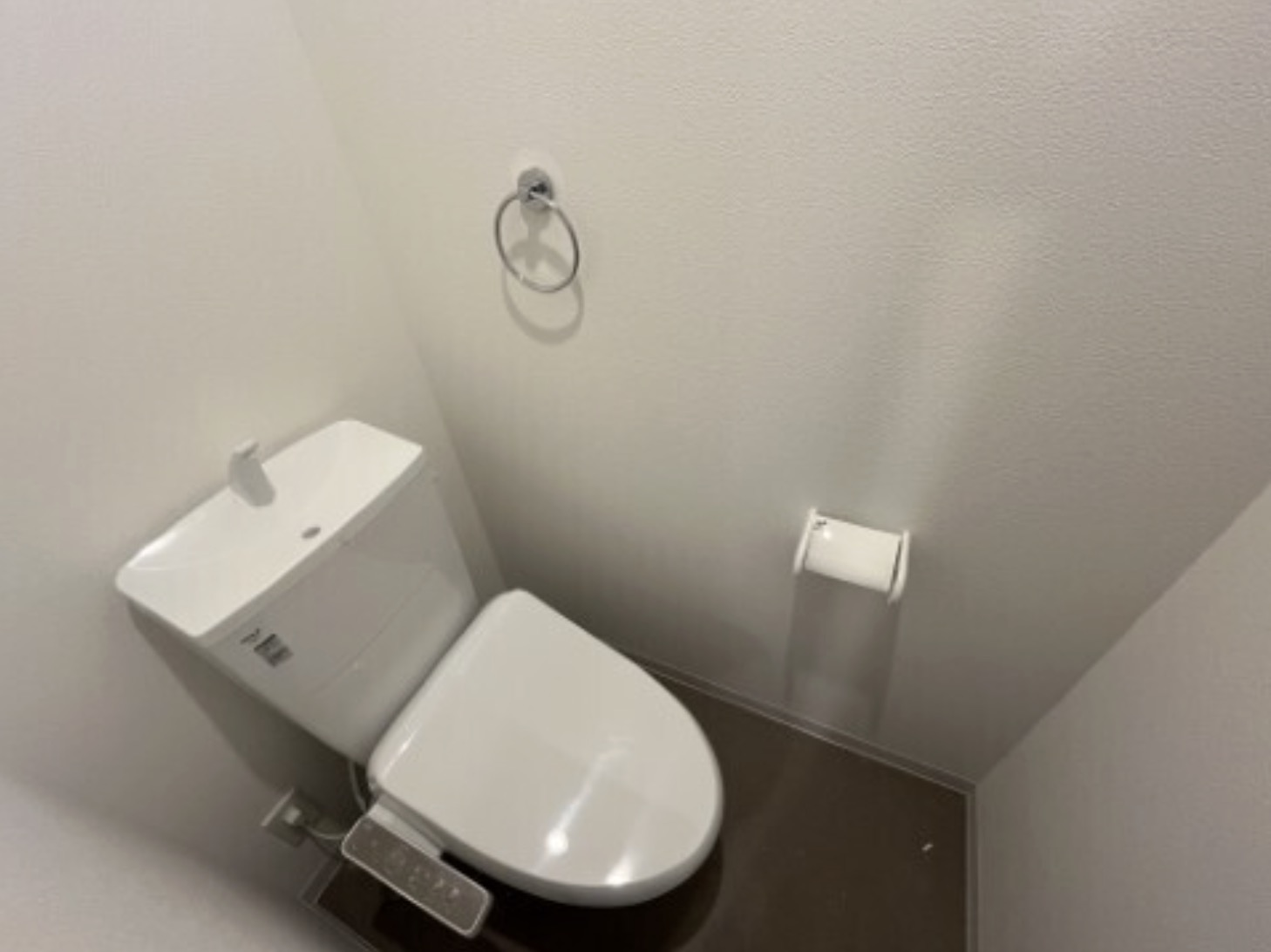 トイレ　※同シリーズ写真