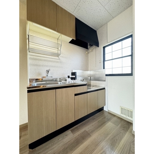 キッチン　※他室の写真になります。