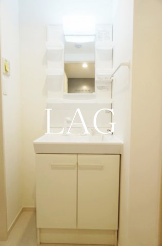 洗面設備　洗面台です。