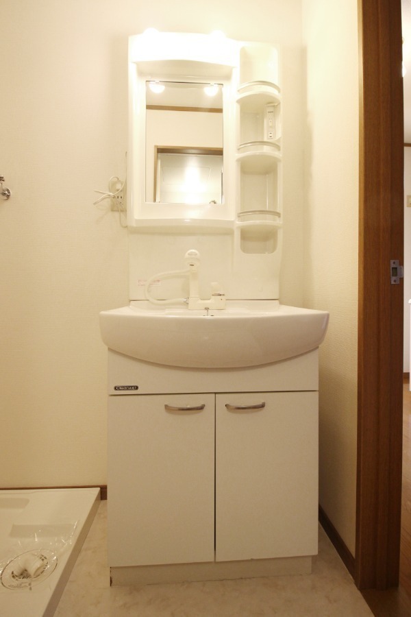 洗面設備　洗面化粧台