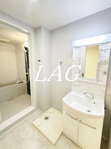 洗面設備　洗面台です。