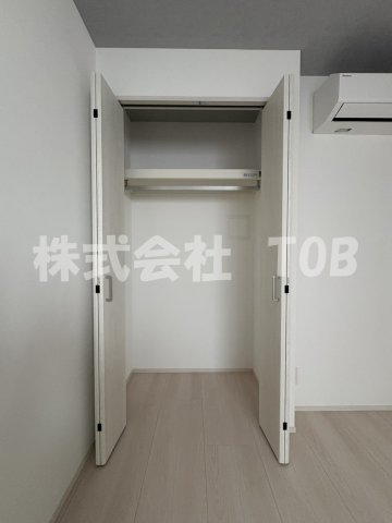 収納　洋室5.4帖　収納