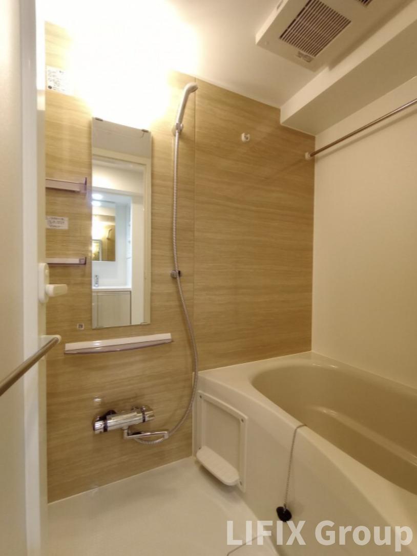 バス・シャワールーム　風呂