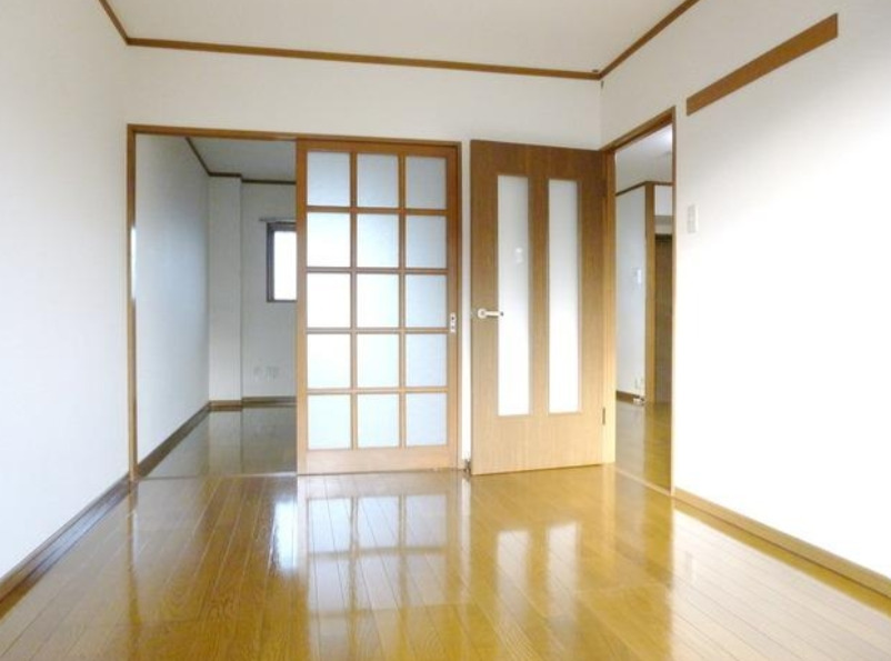 居室・リビング　※別号室参考写真です