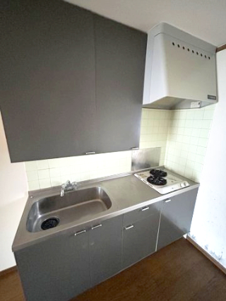 キッチン　※別号室参考写真です