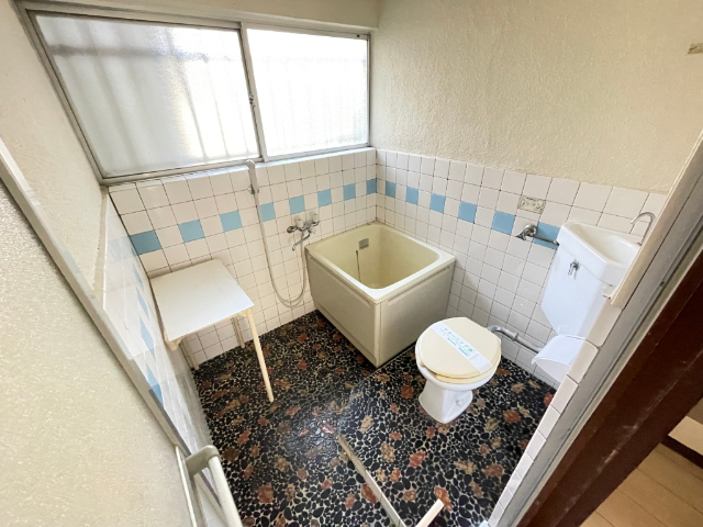 バス・シャワールーム　浴室