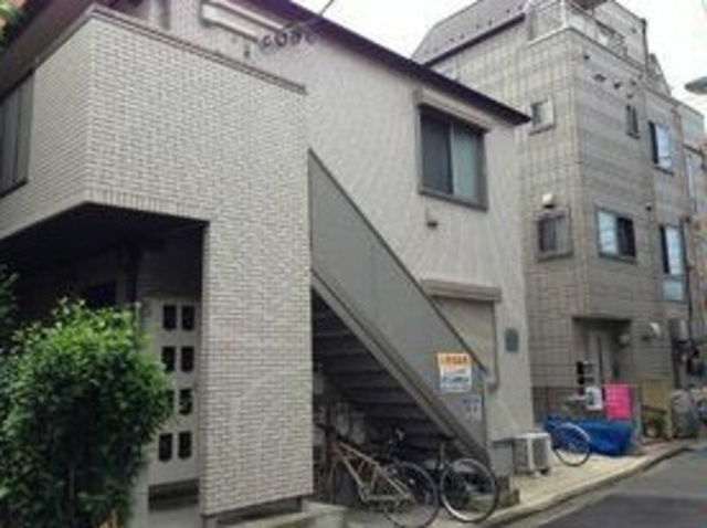 建物外観　２００８年築の賃貸アパート