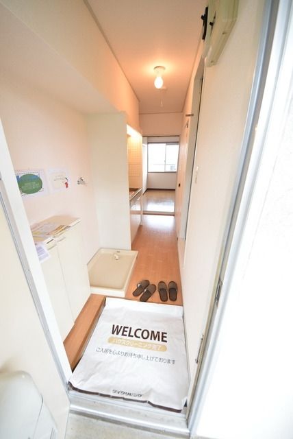 玄関　★お部屋探しは株式会社タウンハウジング東京まで★