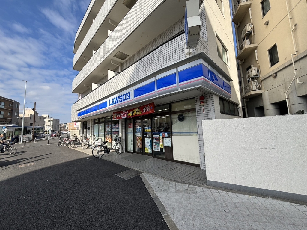 コンビニ　ローソン 武蔵小杉店（コンビニ）まで321m