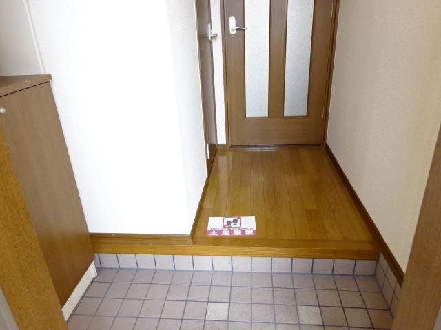 玄関　玄関（イメージ）