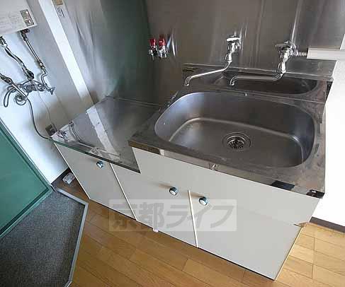 キッチン　２口コンロ設置可能です