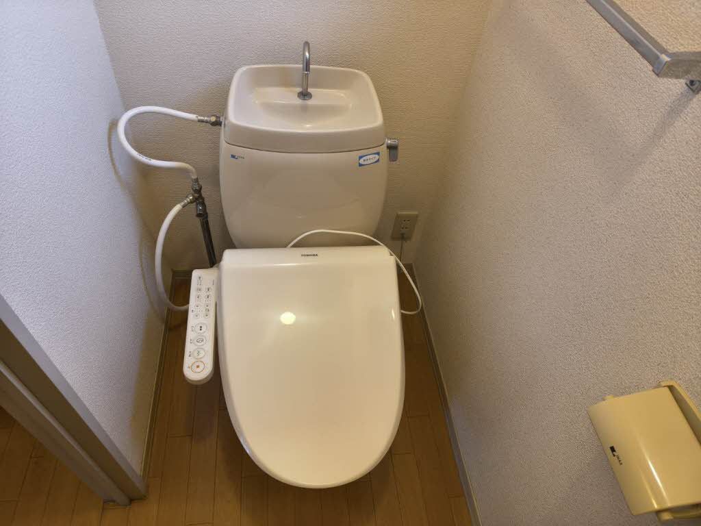 トイレ　トイレ