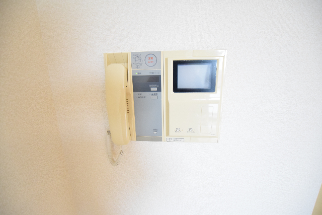 セキュリティ　※写真は反転部屋の写真です