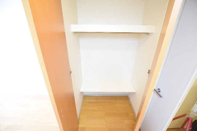 収納　※写真は反転部屋の写真です