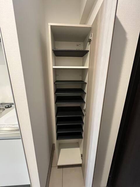 玄関　シンプルで使いやすい玄関です
