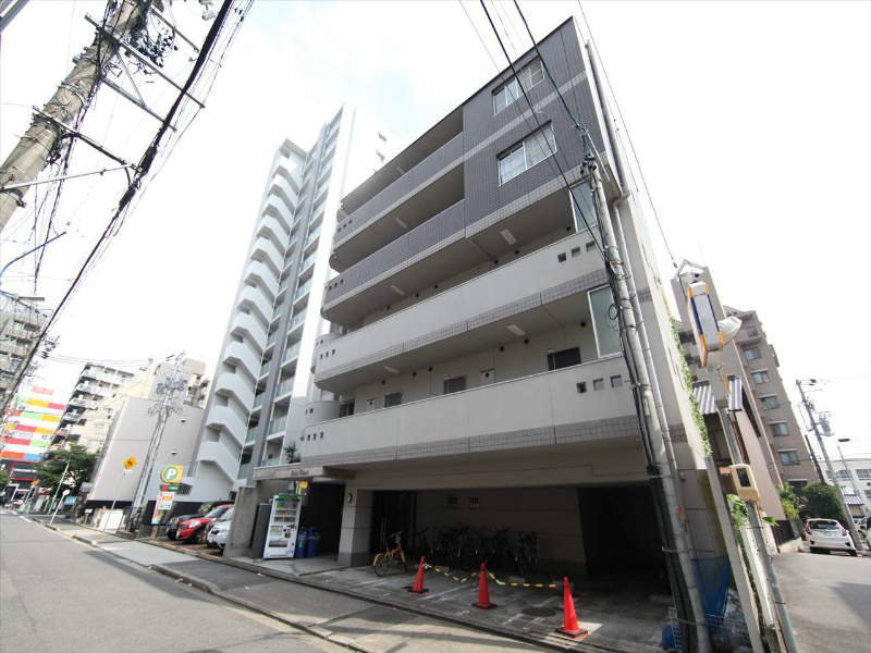 建物外観　外観　防犯カメラ付　オートロック