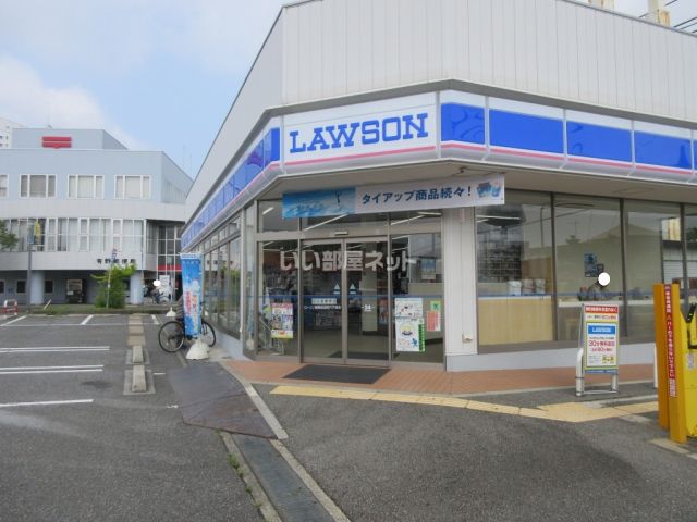コンビニ　ローソン 藤原台北町六丁目店（コンビニ）まで395m
