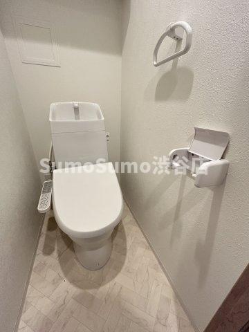 トイレ　シンプルで使いやすいトイレです