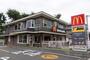 飲食店　マクドナルド 保谷新町店（飲食店）まで611m