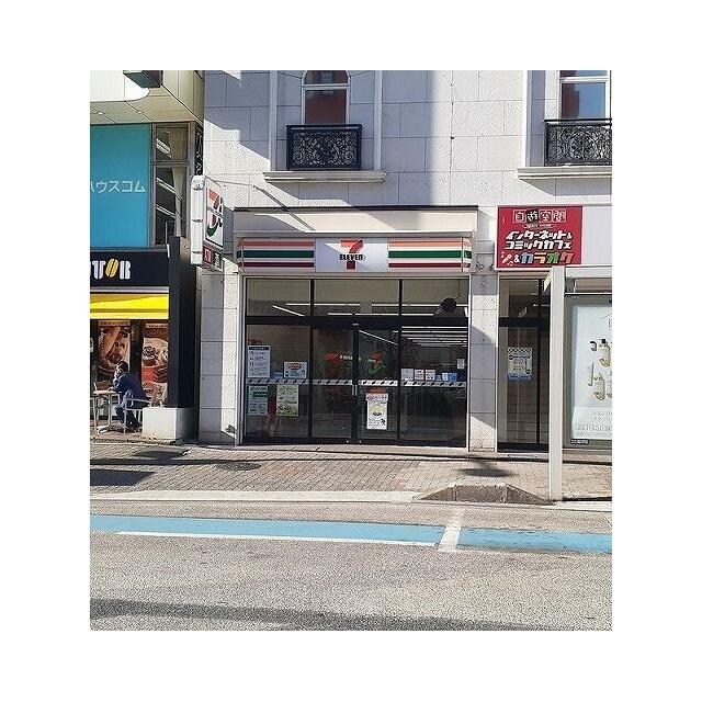 コンビニ　セブンイレブン　南浦和東口店（コンビニ）まで210m