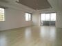 居室・リビング　物件画像
