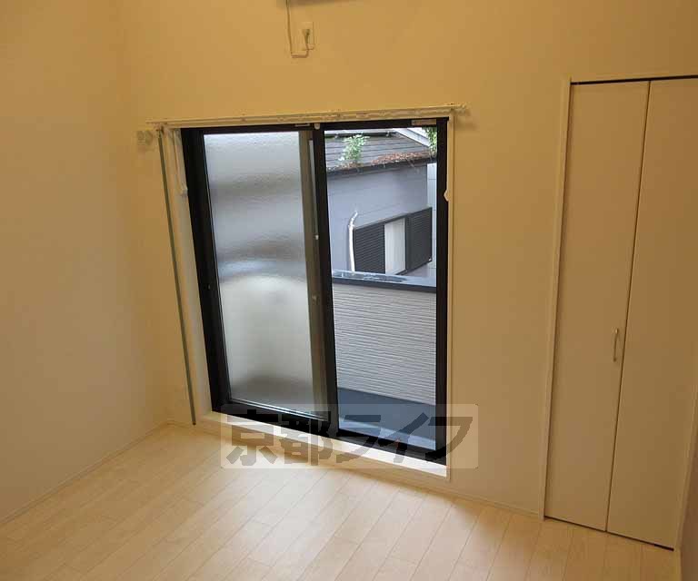 居室・リビング　明るいお部屋です