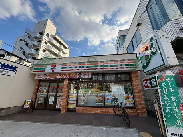 コンビニ　セブンイレブン大阪新深江駅南店（コンビニ）まで126m