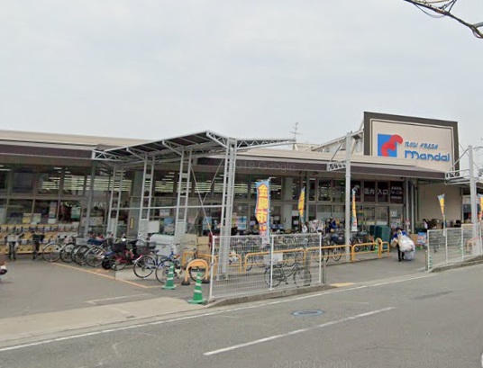 スーパー　（株）万代／尼崎食満店（スーパー）まで814m