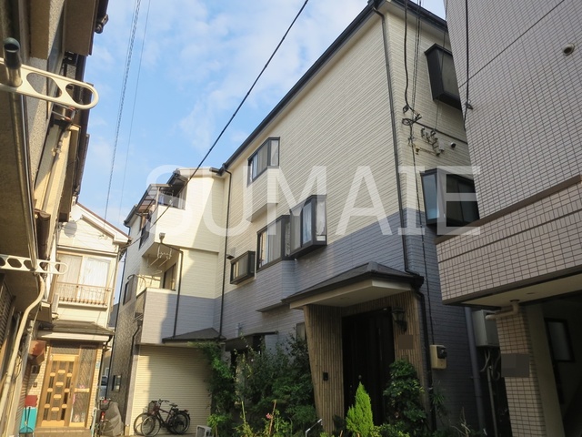 建物外観　閑静な住宅街にあるアパートです。
