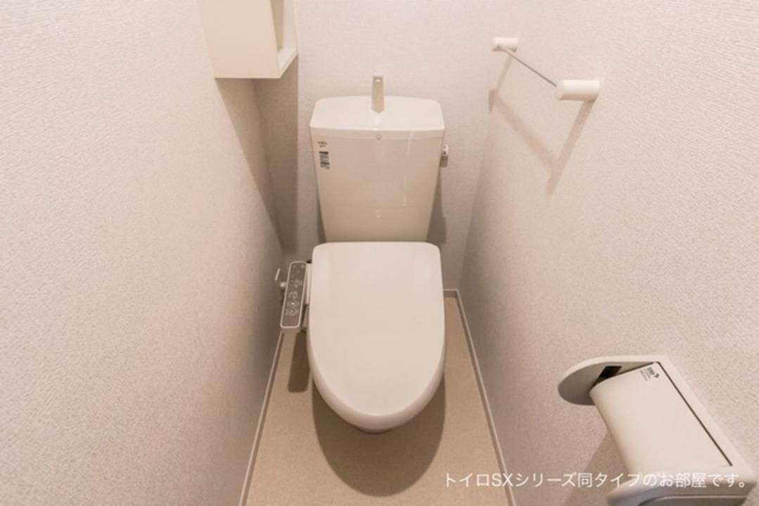 トイレ　トイレ