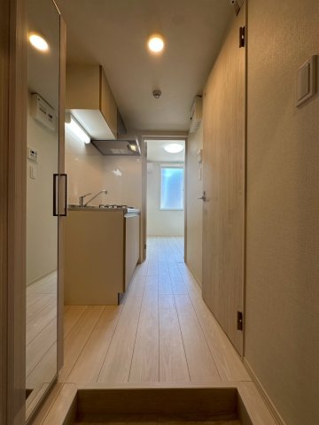 玄関　別号室イメージの為、現状を優先致します。