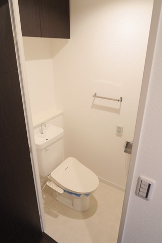 河田町ガーデン2号棟のトイレ写真