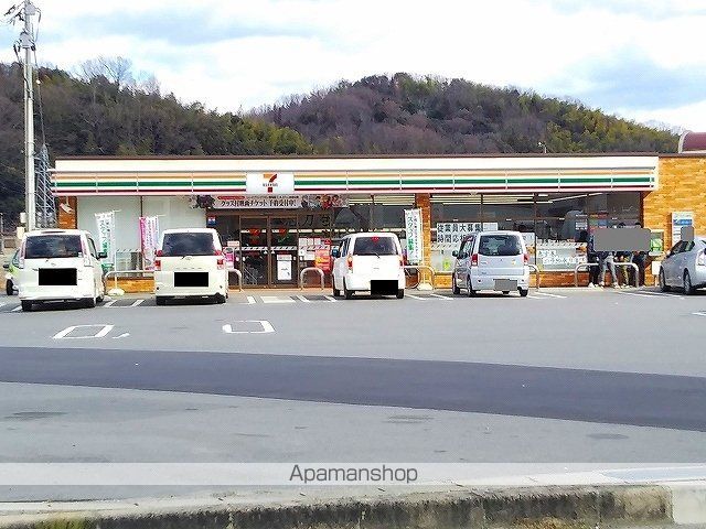 コンビニ　セブンイレブン本郷インター店（コンビニ）まで1200m