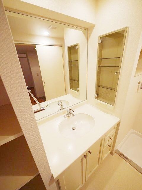 フレスコ川崎の内装写真
